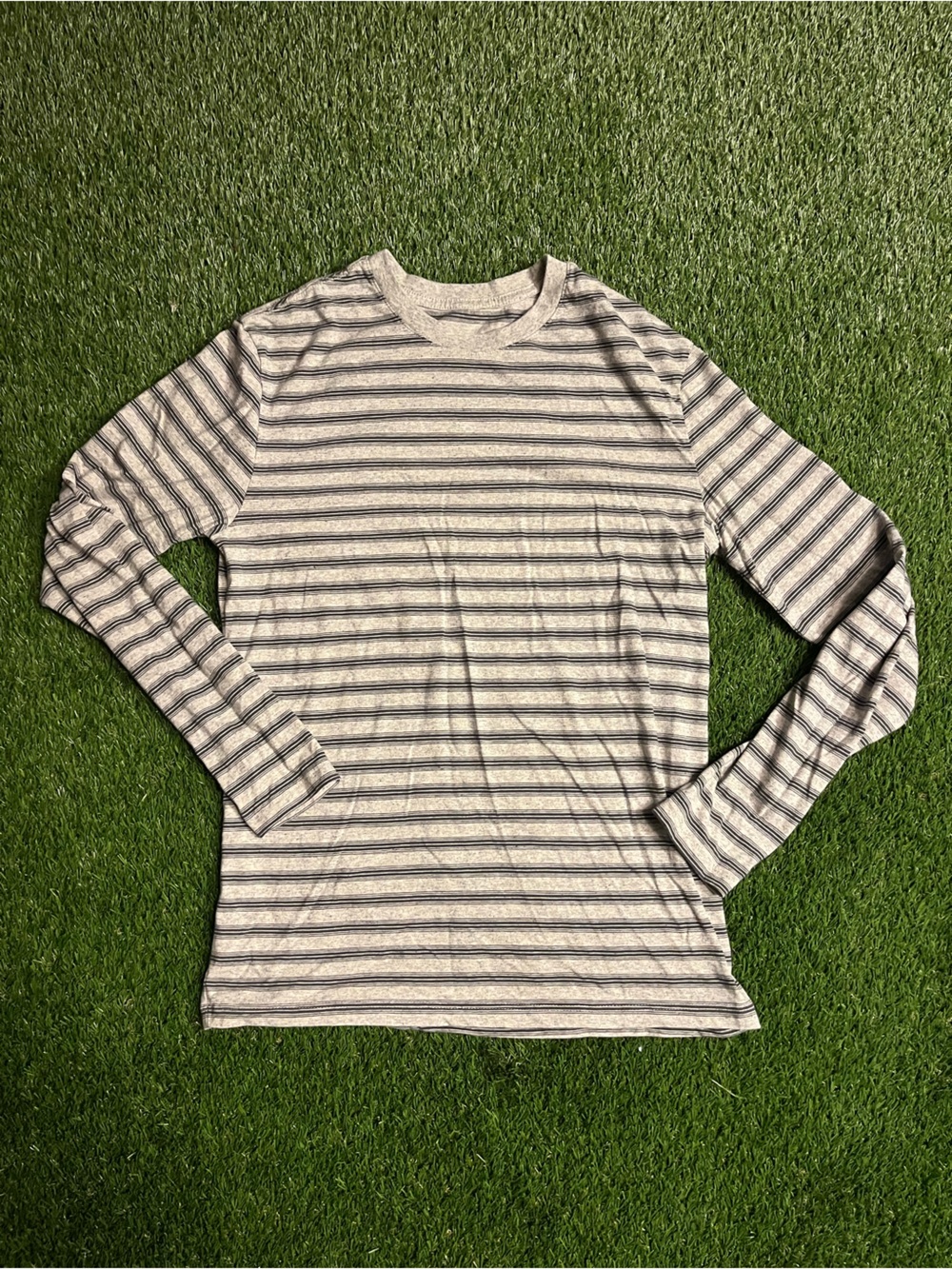 Goodfellow & Co Gray and Black Striped Boatneck Long-Sleeve Top Men’s Small
